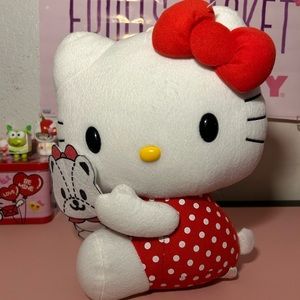 Hello kitty polkadot plush